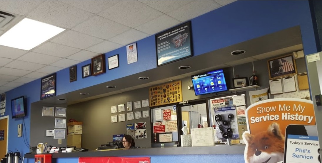 front desk area at Phil's Service
