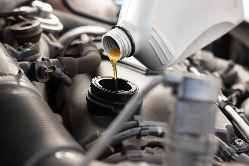 What Car Drivers Should Know About Engine Oil Changes