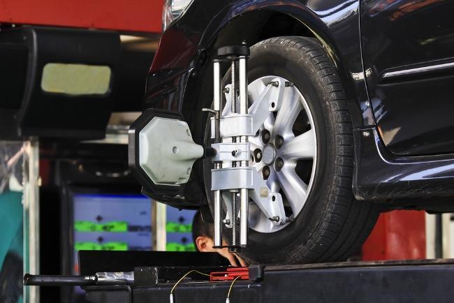 Wheel Balancing and Alignment